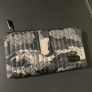 Lug Tram wallet camo midnight